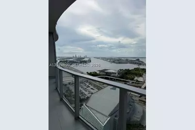 1400 Biscayne #2702, Miami, FL 33132 - Photo 12