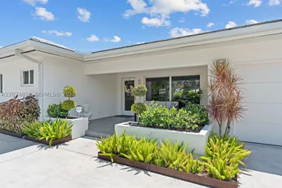2812 NE 28th, Fort Lauderdale, FL 33306 - Photo 2