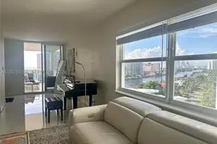 121 Golden Isles, Hallandale Beach, FL 33009 - Photo 8