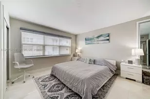 121 Golden Isles, Hallandale Beach, FL 33009 - Photo 12