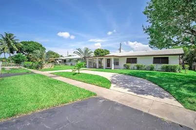 741 NE 8th, Pompano Beach, FL 33060 - Photo 6