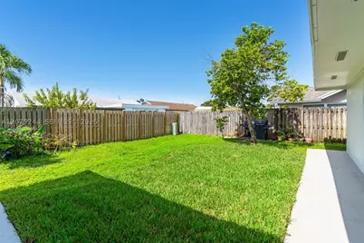 11740 NW 39th, Sunrise, FL 33323 - Photo 24