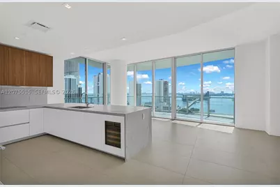 1400 Biscayne #1706, Miami, FL 33132 - Photo 6