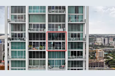 1040 Biscayne #3403, Miami, FL 33132 - Photo 2