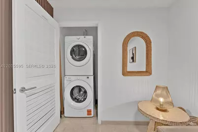 88 SW 7th #2204, Miami, FL 33130 - Photo 24
