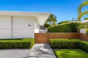 1885 Daytonia, Miami Beach, FL 33141 - Photo 2