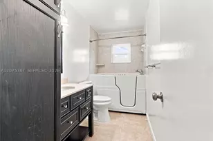 1431 NW 85th, Plantation, FL 33322 - Photo 20