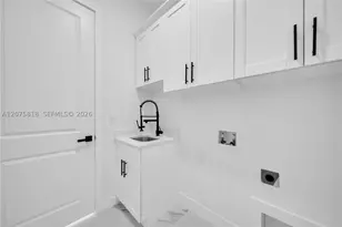 505 E 9th, Lehigh Acres, FL 33972 - Photo 10