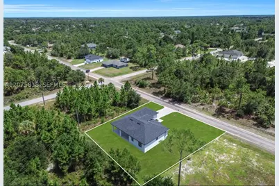 505 E 9th, Lehigh Acres, FL 33972 - Photo 6