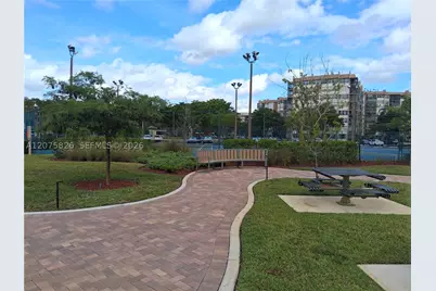 900 St Charles #PH5, Pembroke Pines, FL 33026 - Photo 12