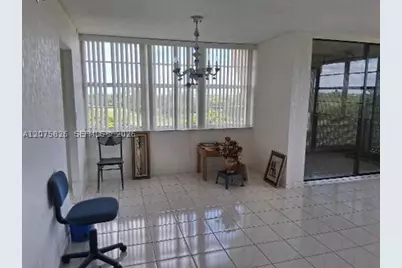900 St Charles #PH5, Pembroke Pines, FL 33026 - Photo 2