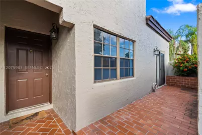 10450 SW 154th #2, Miami, FL 33196 - Photo 4