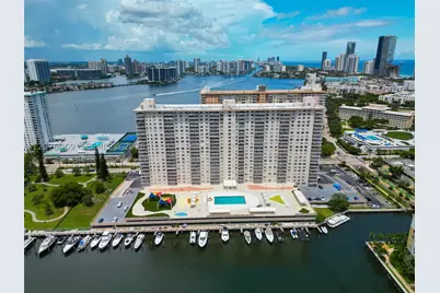 250 174th #2304, Sunny Isles Beach, FL 33160 - Photo 30