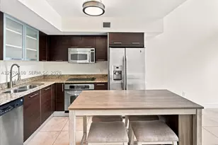 41 SE 5th, Miami, FL 33131 - Photo 6