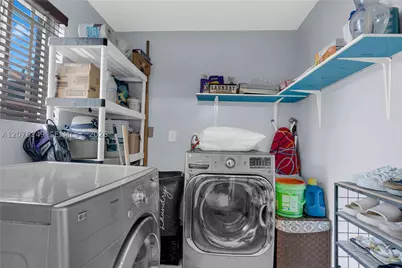 3030 NW 90th, Miami, FL 33147 - Photo 22