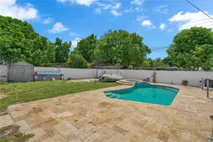 3030 NW 90th, Miami, FL 33147 - Photo 32