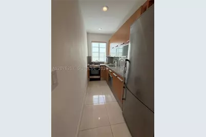 526 15th #12, Miami Beach, FL 33139 - Photo 8