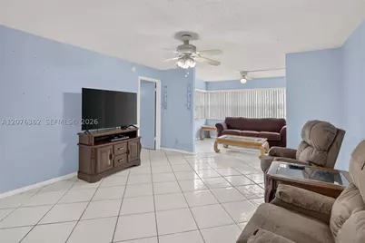 9721 Sunrise Lakes #102, Sunrise, FL 33322 - Photo 12