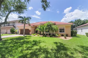 10256 NW 53rd, Coral Springs, FL 33076 - Photo 1