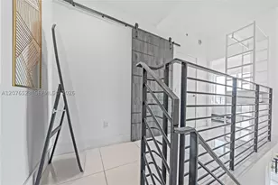 60 SW 13th, Miami, FL 33130 - Photo 8