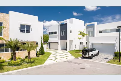 10381 NW 67th, Doral, FL 33178 - Photo 1