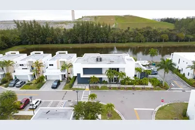 10381 NW 67th, Doral, FL 33178 - Photo 60