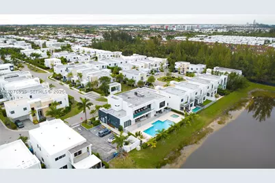 10381 NW 67th, Doral, FL 33178 - Photo 56