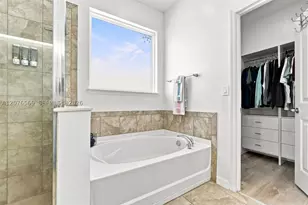 2050 Beacon Landing, Orlando, FL 32824 - Photo 24
