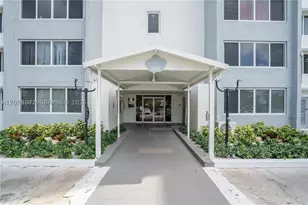 9001 SW 77th, Miami, FL 33156 - Photo 14