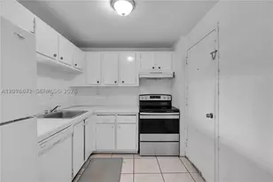 9001 SW 77th, Miami, FL 33156 - Photo 2
