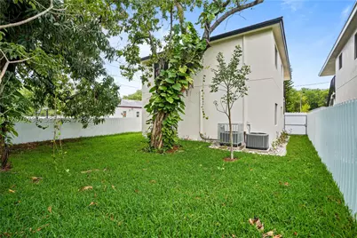 5817 NW 30th #5817, Miami, FL 33142 - Photo 32