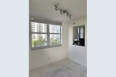 770 Claughton Island #601, Miami, FL 33131 - Photo 18