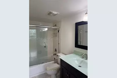 770 Claughton Island #601, Miami, FL 33131 - Photo 20