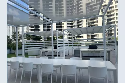770 Claughton Island #601, Miami, FL 33131 - Photo 32