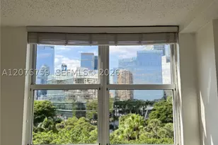 770 Claughton Island, Miami, FL 33131 - Photo 28