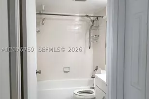 770 Claughton Island, Miami, FL 33131 - Photo 26