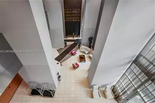 300 S Biscayne, Miami, FL 33131 - Photo 18