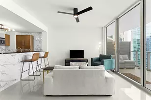 300 S Biscayne, Miami, FL 33131 - Photo 6