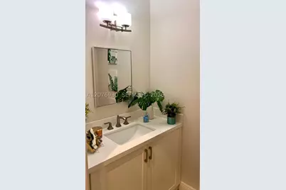 9271 NW 16th, Pembroke Pines, FL 33027 - Photo 6