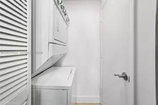 253 NE 2nd, Miami, FL 33132 - Photo 10