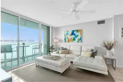 800 Claughton Island #1204, Miami, FL 33131 - Photo 2