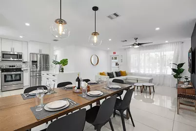 220 NE 10th, Hallandale Beach, FL 33009 - Photo 16