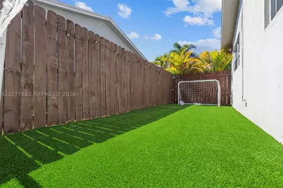 220 NE 10th, Hallandale Beach, FL 33009 - Photo 66
