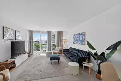1000 West #509, Miami Beach, FL 33139 - Photo 2