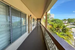 1885 NE 121st, North Miami, FL 33181 - Photo 4