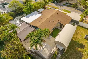 2485 NE 214th, Miami, FL 33180 - Photo 42
