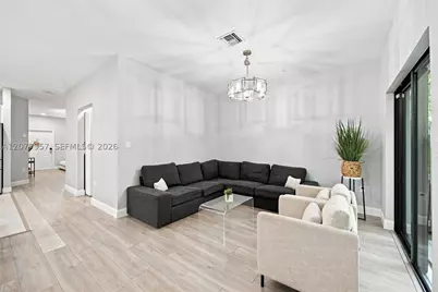 156 SW 185th, Pembroke Pines, FL 33029 - Photo 6