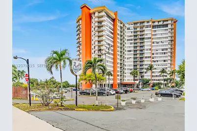 1301 NE Miami Gardens #1406W, Miami, FL 33179 - Photo 2