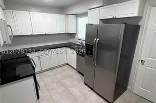 942 NW 11th, Fort Lauderdale, FL 33311 - Photo 2