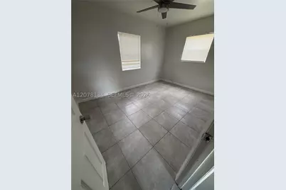 942 NW 11th, Fort Lauderdale, FL 33311 - Photo 6